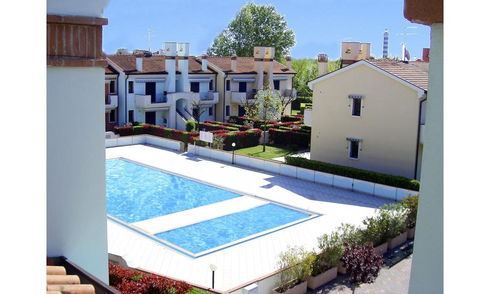 residence LE BRICCOLE: piscina
