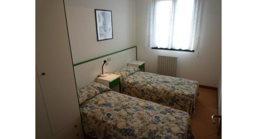 Residence TAMERICI: C4 - Zweibettzimmer (Beispiel)