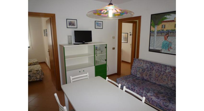 Residence TAMERICI: C4 - Wohnzimmer (Beispiel)