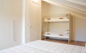 appartamenti Residenza GREEN MARINE: C8 - camera mansardata (esempio)
