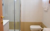 residence MILANO DUNE: C6 - bagno con box doccia (esempio)