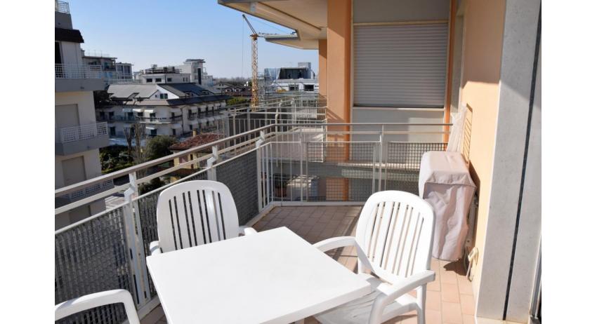 appartamenti VISTAMARE: B5 - balcone (esempio)