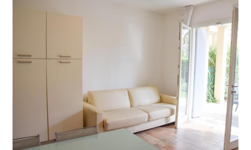 residence MEDITERRANEE: B4 - living room (example)